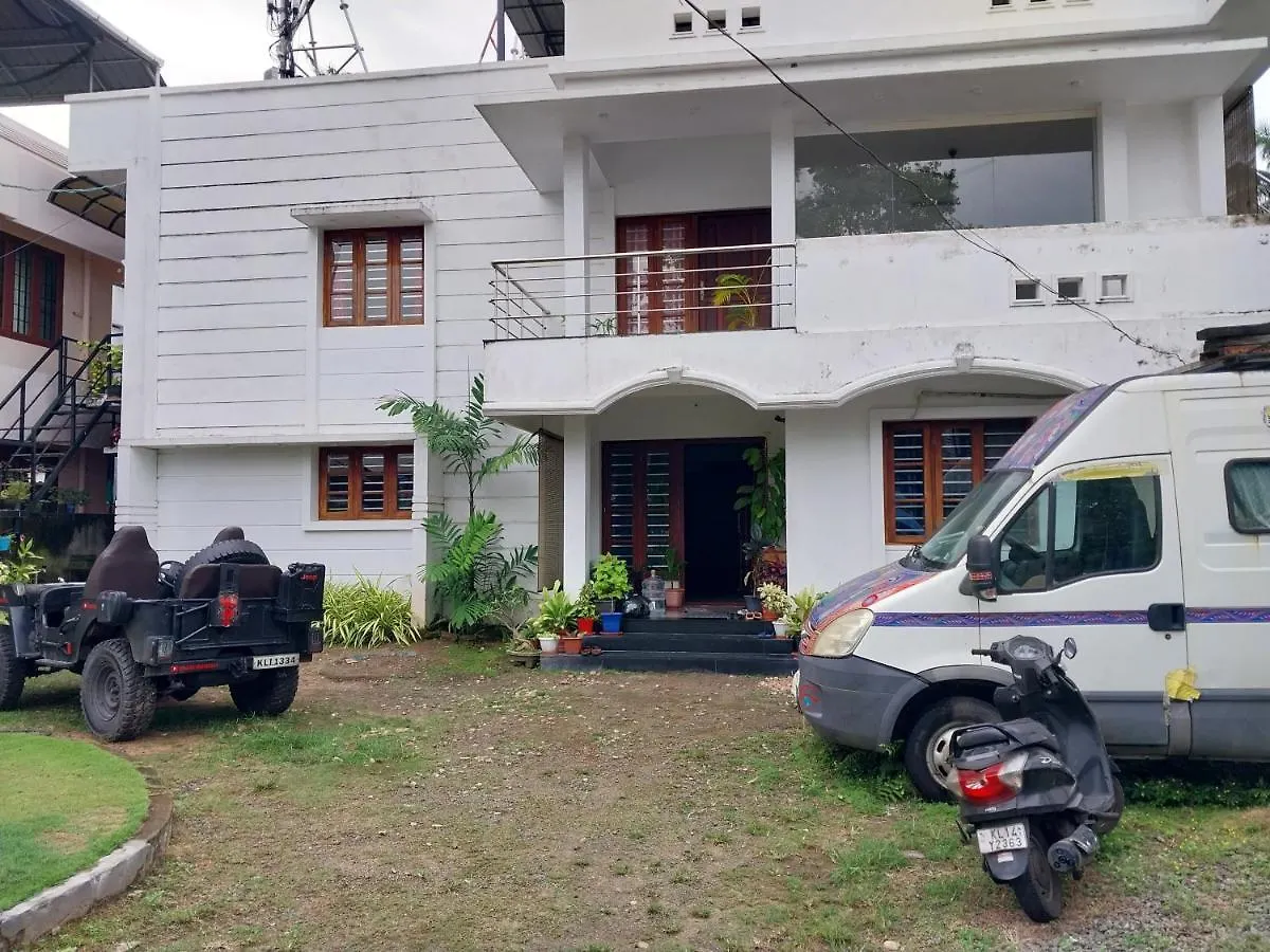 Lloydskochi Home Stay India